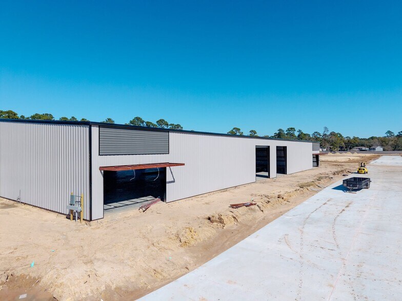 More Photos Of 12638 Huffmeister Rd, Cypress Unknown For Lease