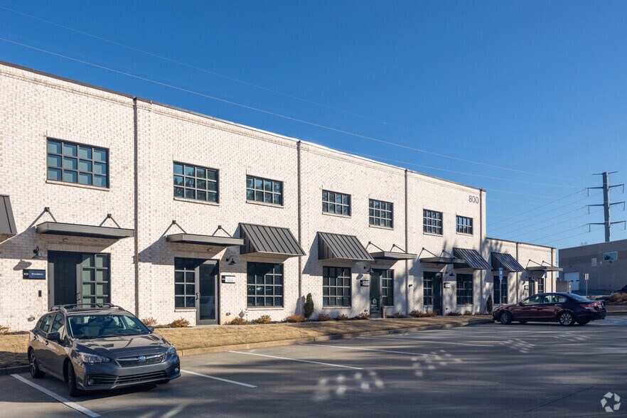 More Photos Of 6110 McFarland Station Dr, Alpharetta Office For Lease