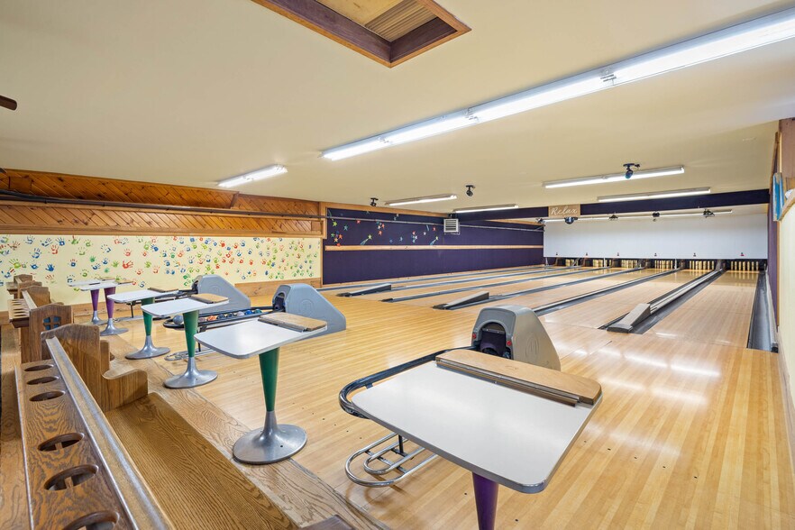 More Photos Of 179 Vermont Route 100 N, Wilmington Specialty For Sale