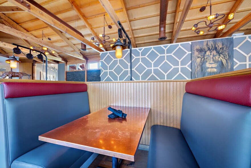 More Photos Of 14886 S Traverse Ridge Rd, Draper Restaurant For Sale