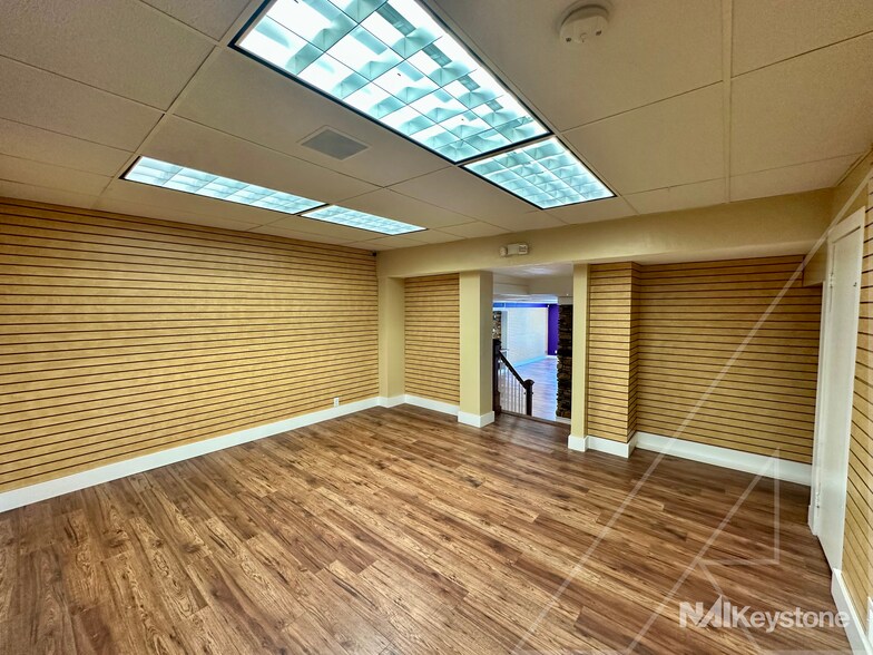 More Photos Of 635 Penn Ave, West Reading Storefront Retail Residential For Sale