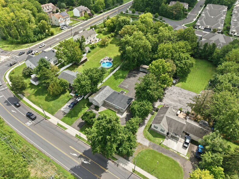 More Photos Of 3157 Mechanicsville Rd, Eddington Medical For Sale