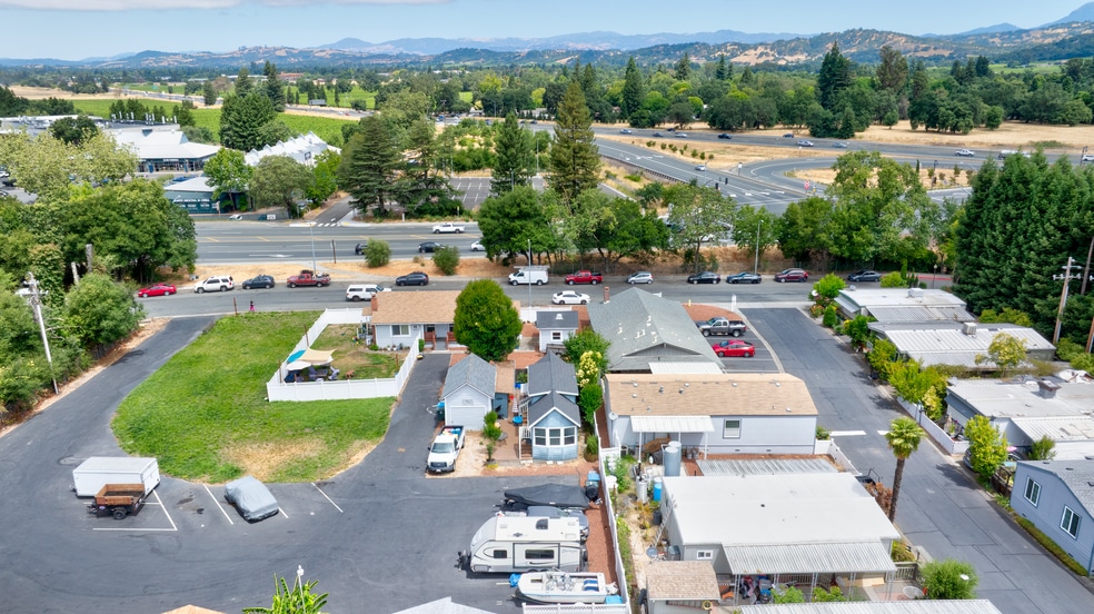 More Photos Of 5250 Whispering Creek Dr, Santa Rosa Manufactured Housing Mobile Home Park For Sale