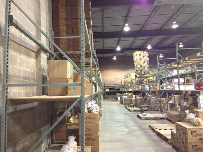 More Photos Of 2105 Central Ave, Cincinnati Warehouse For Lease
