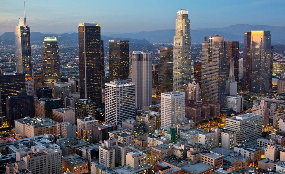 More Photos Of 624 S Grand Ave, Los Angeles Telecom Hotel Data Hosting For Lease