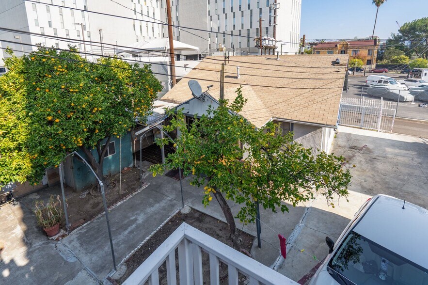 More Photos Of 1428 N Kenmore Ave, Los Angeles Apartments For Sale