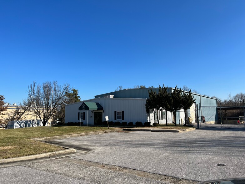 More Photos Of 10985 Guilford Rd, Annapolis Junction Industrial For Lease
