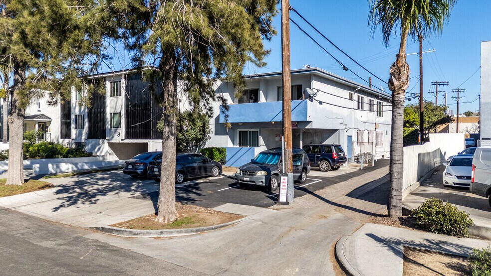 More Photos Of 3766 S Canfield Ave, Los Angeles Apartments For Sale