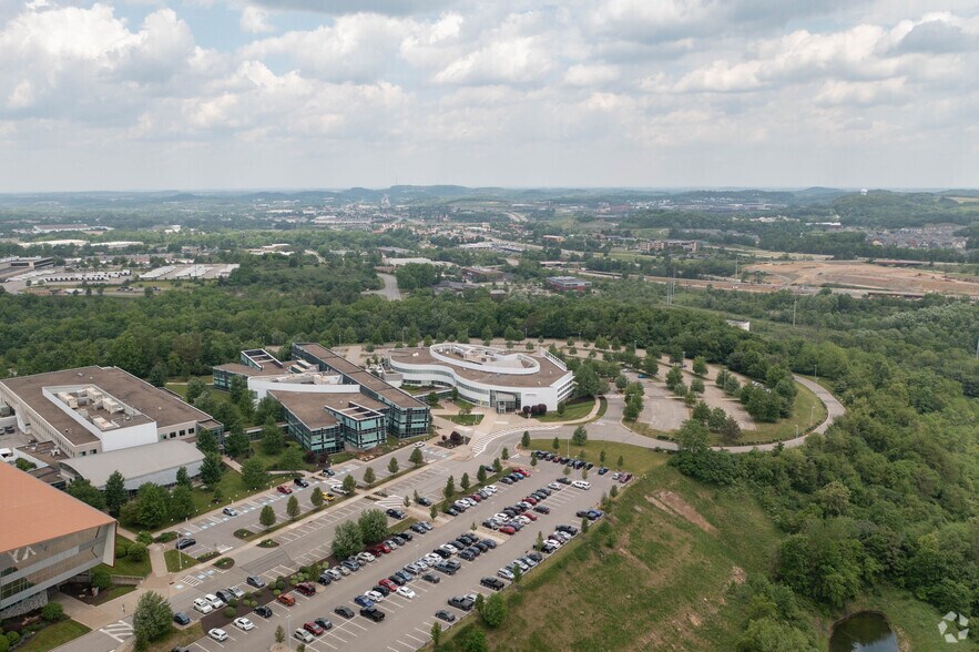 More Photos Of 1000 Ericsson Dr, Warrendale Unknown For Lease