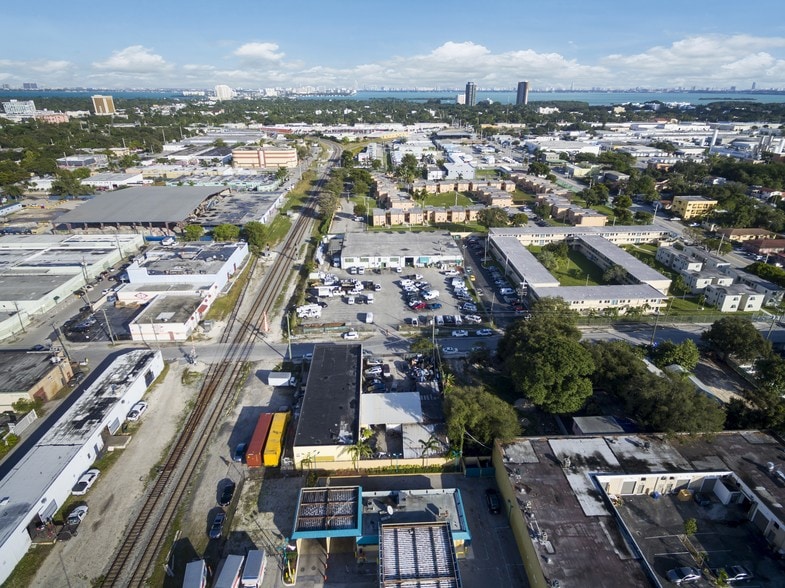 More Photos Of 7230 NE Miami Ct, Miami Warehouse For Sale