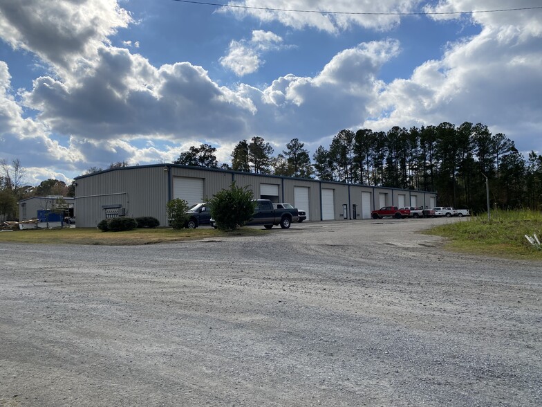 Primary Photo Of 116 Pidgeon Bay Rd, Summerville Warehouse For Lease