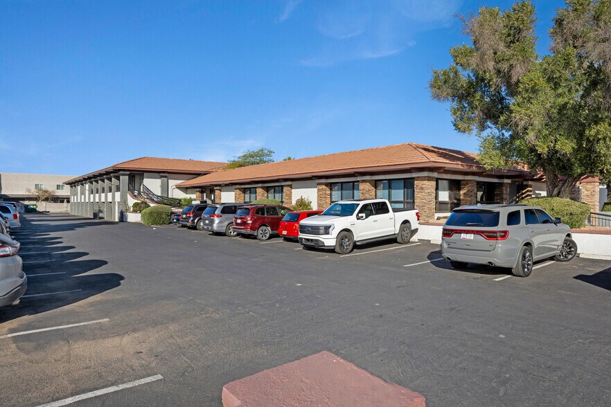 More Photos Of 2942 N 24th St, Phoenix Office For Sale