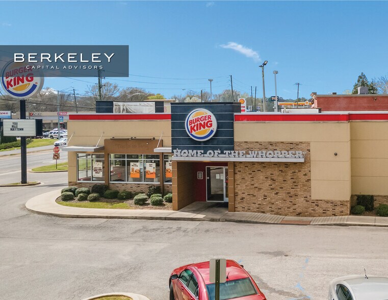 Primary Photo Of 3016 Allison Bonnett Memorial Dr, Hueytown Fast Food For Sale