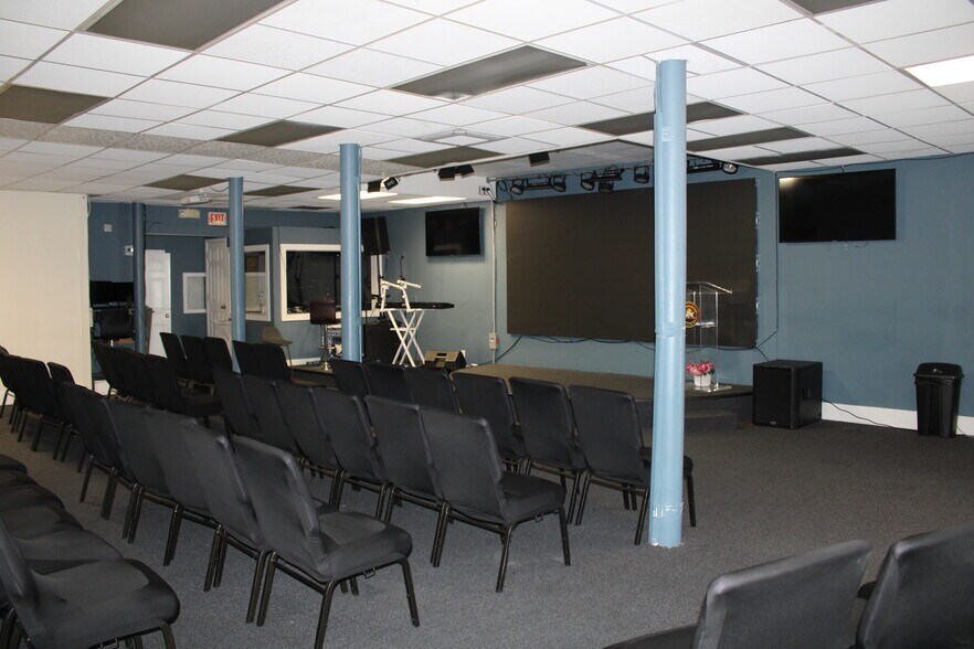 More Photos Of 1590 Dorchester Ave, Boston Storefront For Sale