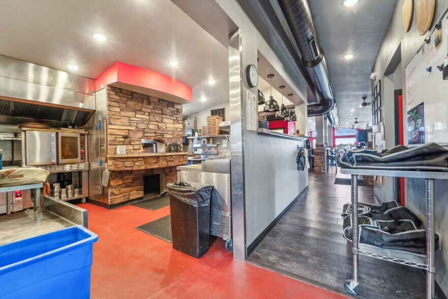 More Photos Of 707 W Park Ave, Kiel Restaurant For Sale