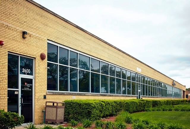More Photos Of 2600 Washington Blvd, Bellwood Light Manufacturing For Lease