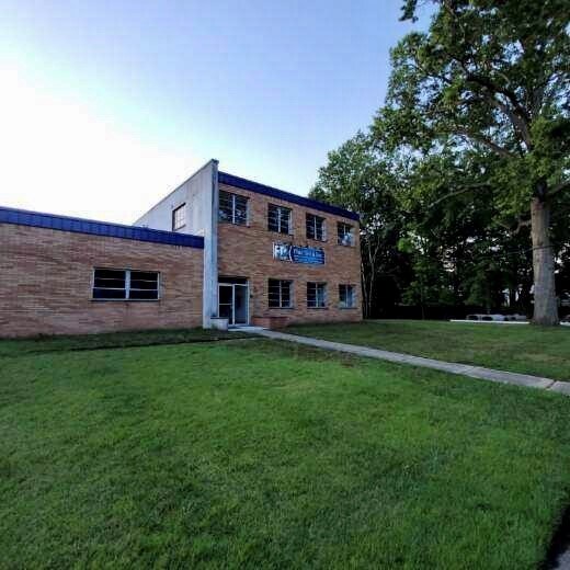 More Photos Of 105 Oak St, Norwood Manufacturing For Lease