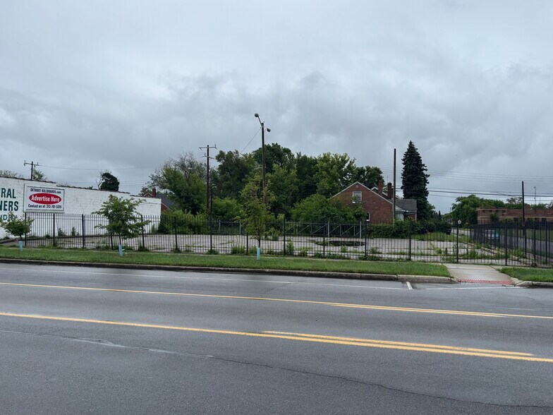 More Photos Of 15003 Joy Rd, Detroit Religious Facility For Sale