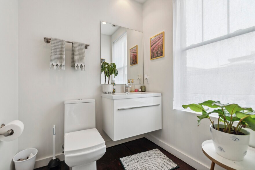 More Photos Of 263 N 3rd St, Philadelphia Apartments For Sale