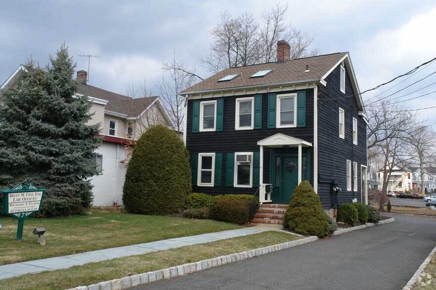 Primary Photo Of 7 E High St, Somerville Office For Lease