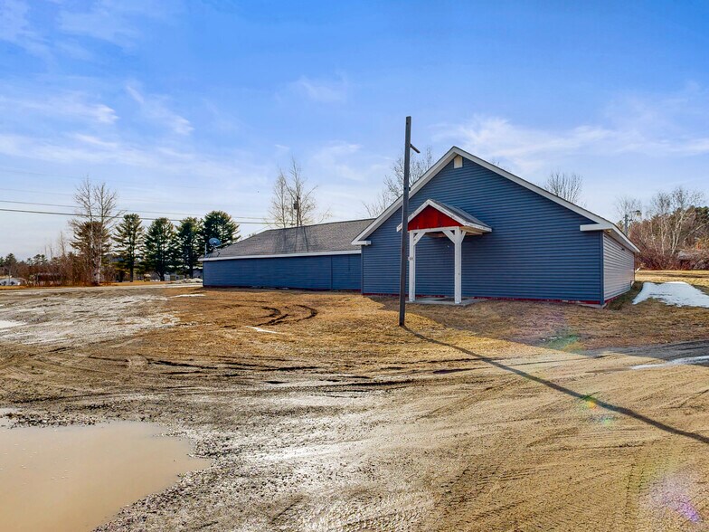 More Photos Of 444 Smithfield Rd, Belgrade Convenience Store For Sale