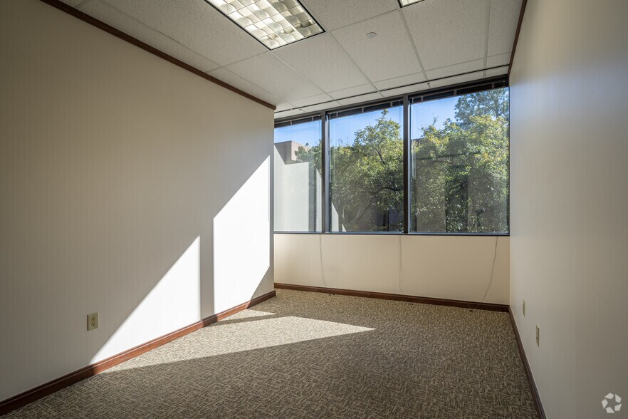 Photo of 3rd Floor Ste 385