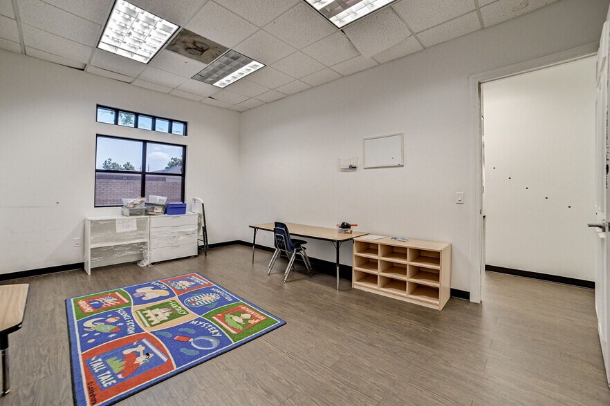 More Photos Of 2515 Cordes Dr, Sugar Land Daycare Center For Lease