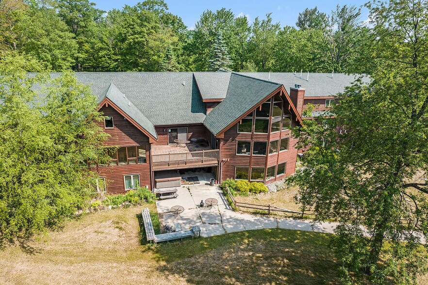 More Photos Of 355 Mannsiding Rd, Harrison Rehabilitation Center For Sale