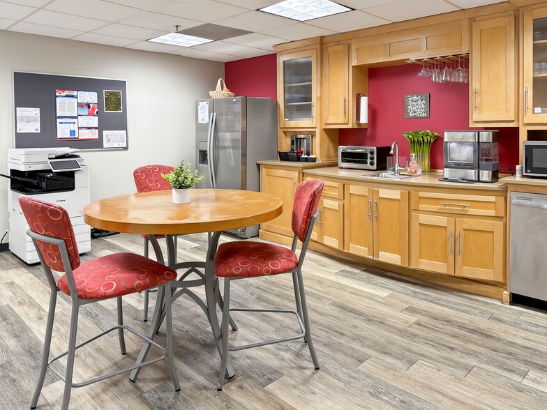 More Photos Of 12345 W 95th St, Lenexa Coworking Space