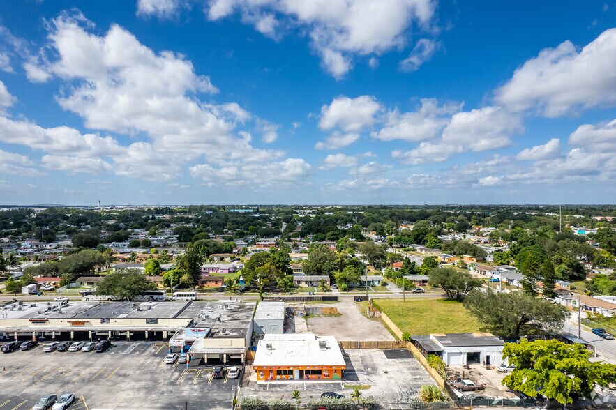 More Photos Of 16280 NW 27th Ave, Miami Gardens Daycare Center For Sale