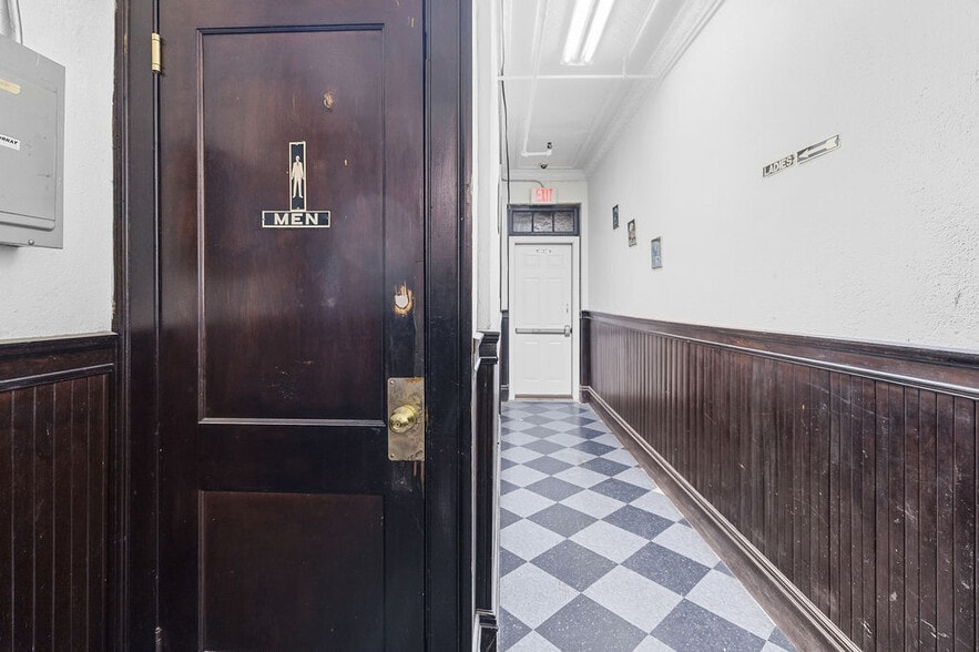 More Photos Of 159 S Main St, Fall River General Retail For Sale