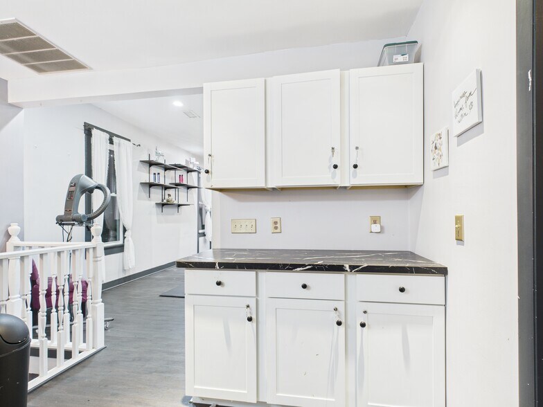 More Photos Of 329 E Dayton Dr, Fairborn Storefront Retail Office For Sale