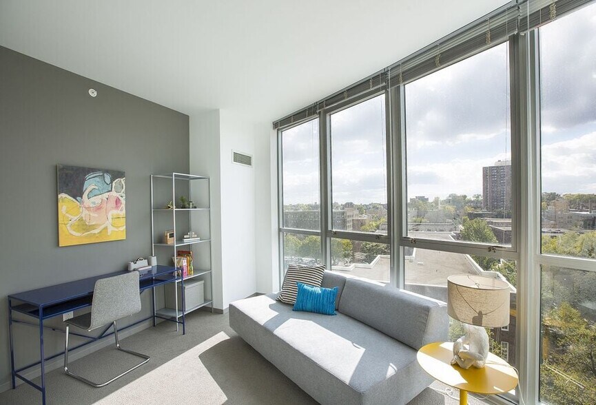 More Photos Of 1369 Spruce Pl, Minneapolis Apartments For Lease