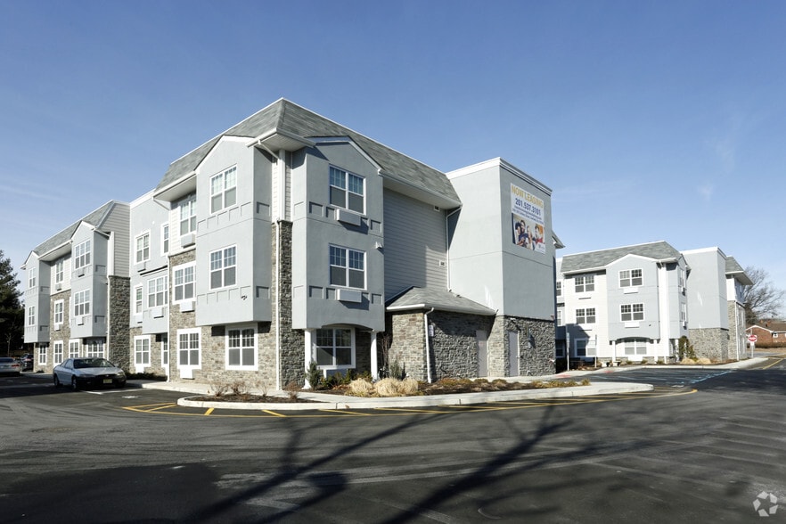 More Photos Of 200-202 Schley St, Garfield Apartments For Sale