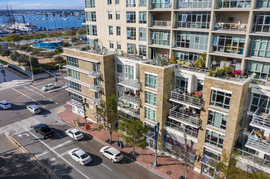 More Photos Of 868 W Ash St, San Diego Apartments For Lease