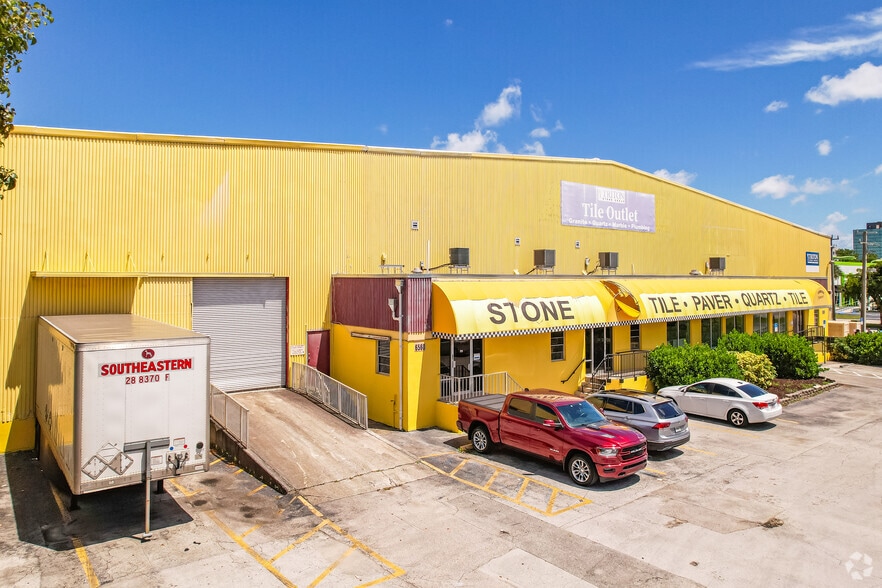 More Photos Of 6520 Powerline Rd, Fort Lauderdale Warehouse For Sale
