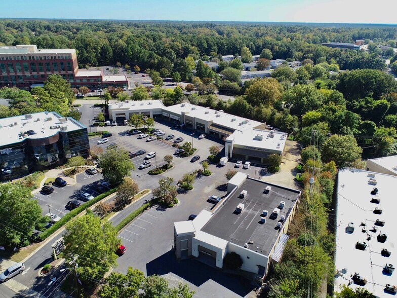 More Photos Of 4011-4015 University Dr, Durham Storefront Retail Office For Lease