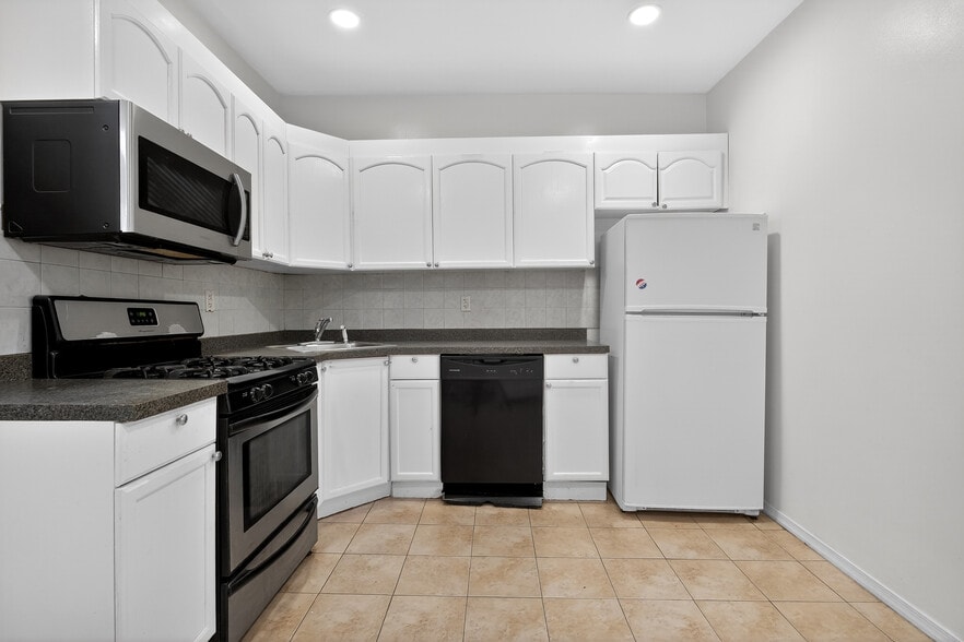 More Photos Of 497 Avenue A, Bayonne Apartments For Sale