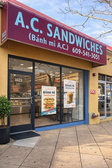 Primary Photo Of 3021 Atlantic Ave, Atlantic City General Retail For Lease