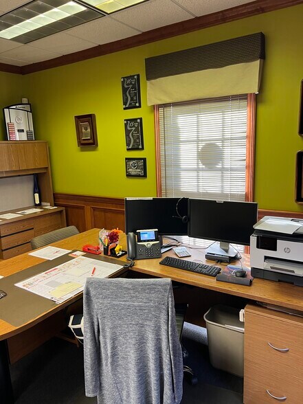 More Photos Of 2630 Beaver Ruin Rd, Norcross Medical For Sale