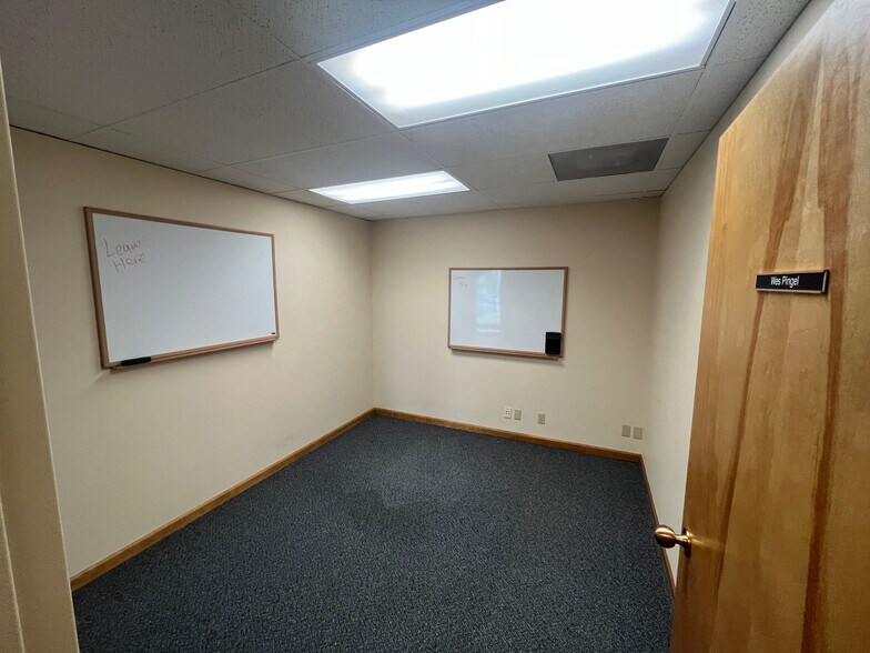 More Photos Of 3730 Sinton Rd, Colorado Springs Office For Lease