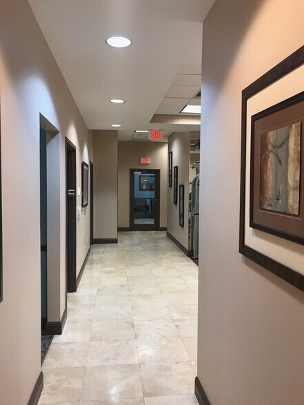 More Photos Of 3111 W Boynton Beach Blvd, Boynton Beach Medical For Sale