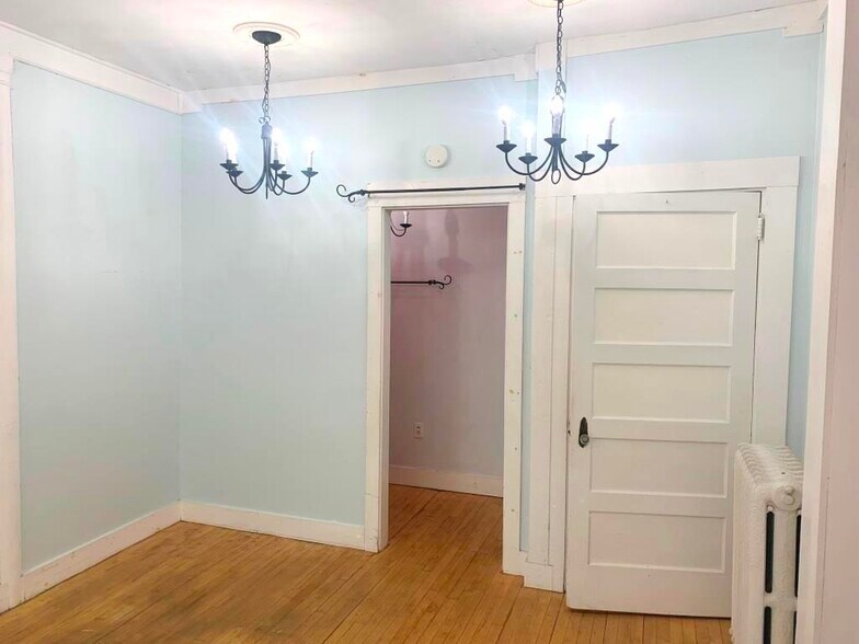More Photos Of 115 Main St, Winterport Apartments For Lease
