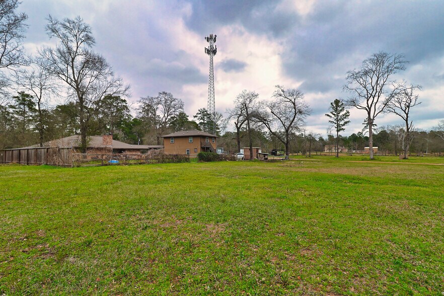 More Photos Of 18903 Veterans Rd, Magnolia Land For Sale