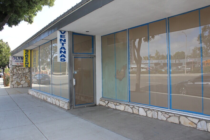 More Photos Of 2435-2441 W Beverly Blvd, Montebello General Retail For Sale