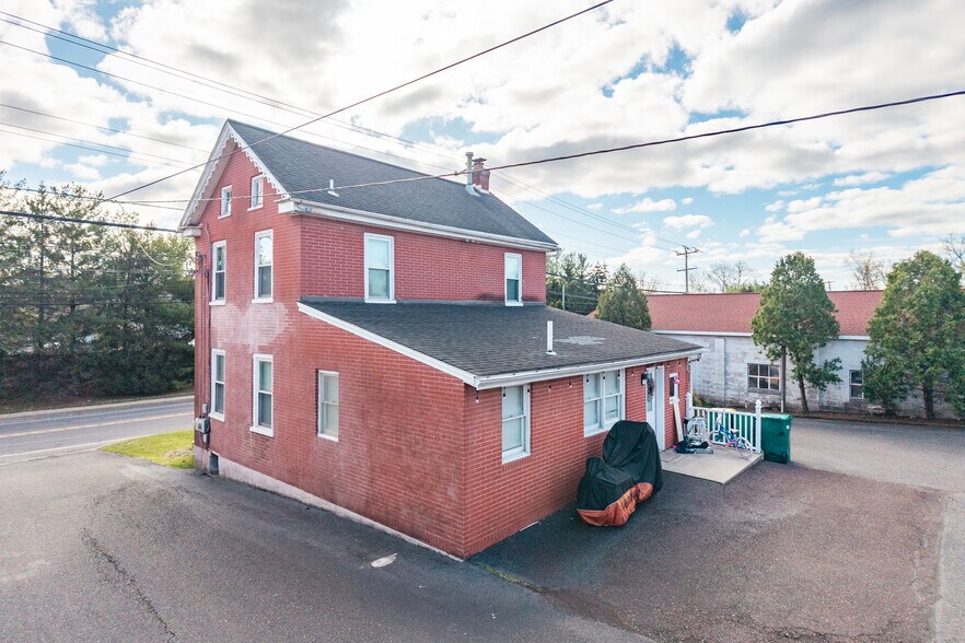 More Photos Of 109 Gravel Pike, Collegeville Office Residential For Sale