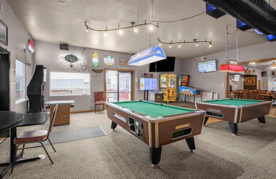 More Photos Of 104-112 Main St, Wanamingo General Retail For Sale