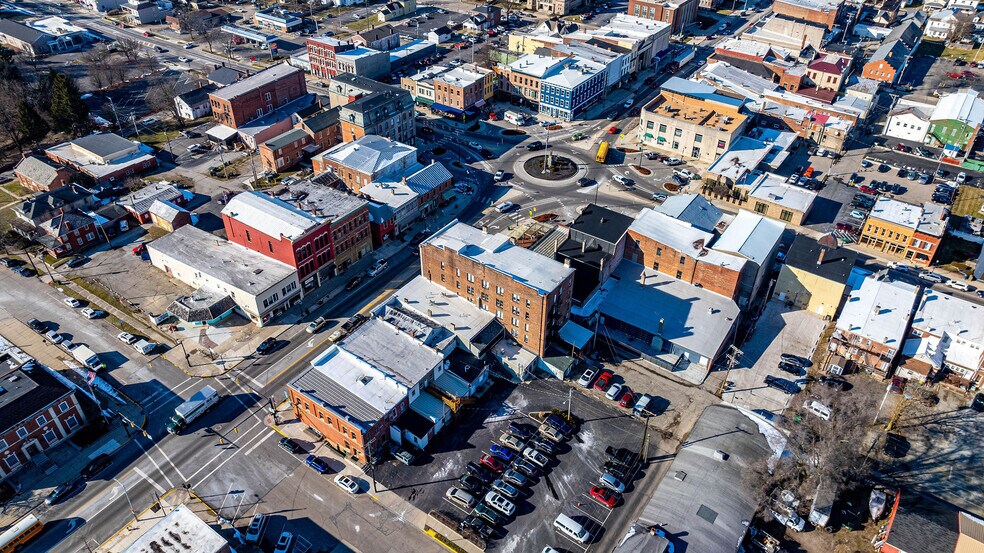 More Photos Of 111 S Main St, Urbana Apartments For Lease
