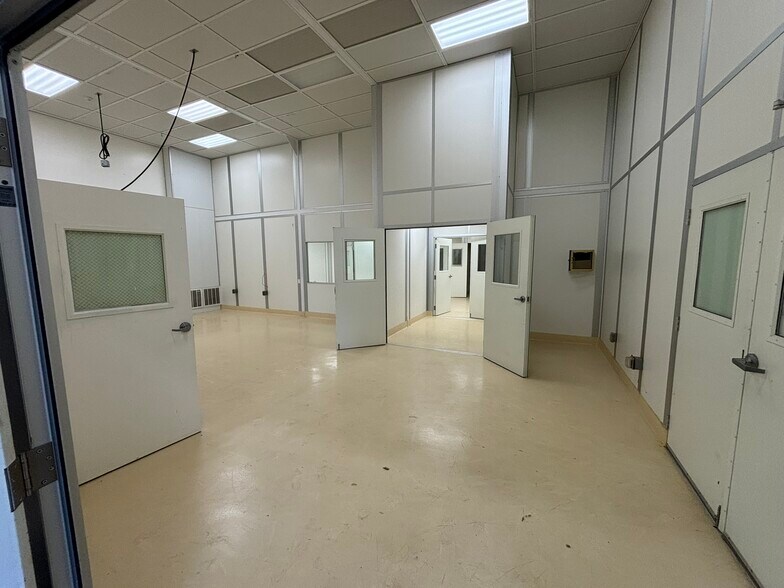 More Photos Of 3329 Enterprise Ave, Hayward Warehouse For Lease