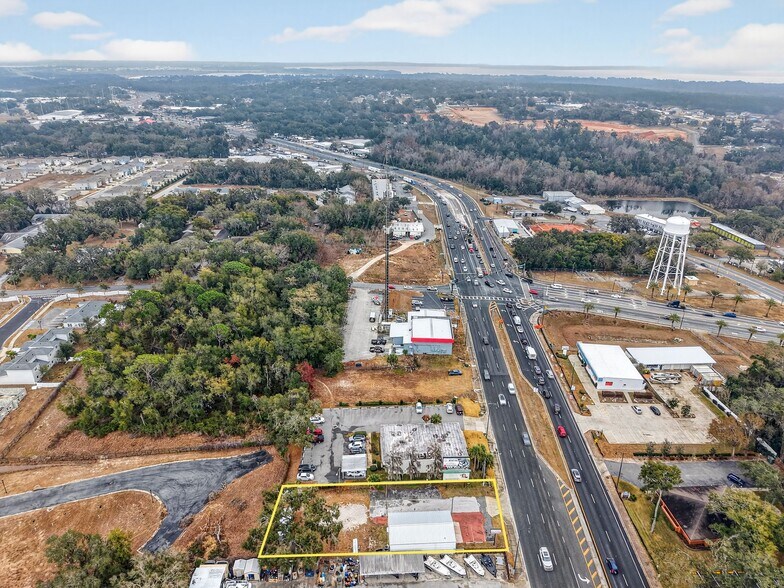 More Photos Of 1130 E North Blvd, Leesburg Freestanding For Lease